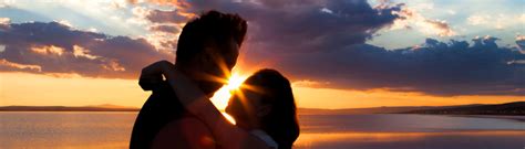 wattpad hot|Hot Encounter: Vertical guide .